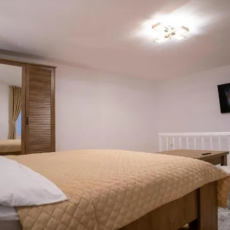 Coban Apartment *